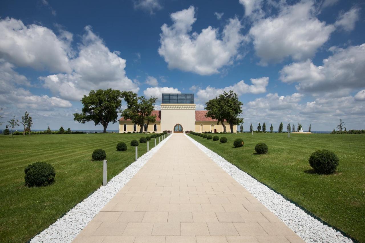 Bed and Breakfast Ladanjsko Imanje Principovac Ilok Zewnętrze zdjęcie